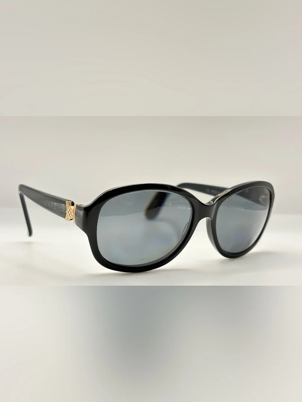 Polaroid X8320 Black Oval Sunglasses Frames Only